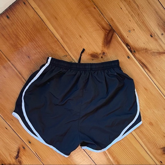 Nike Dri-Fit Running Shorts Size XS - Picture 2 of 5